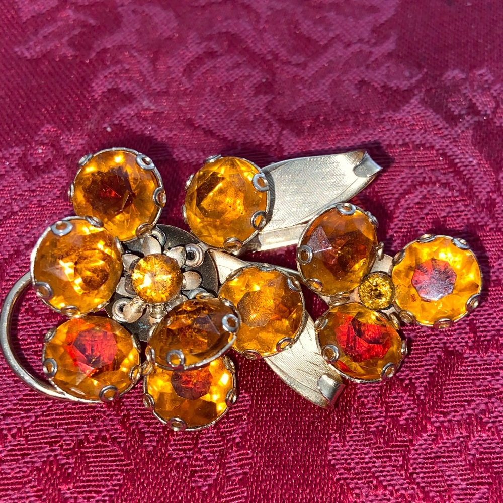 Vintage Faceted Amber Glass Floral Broach